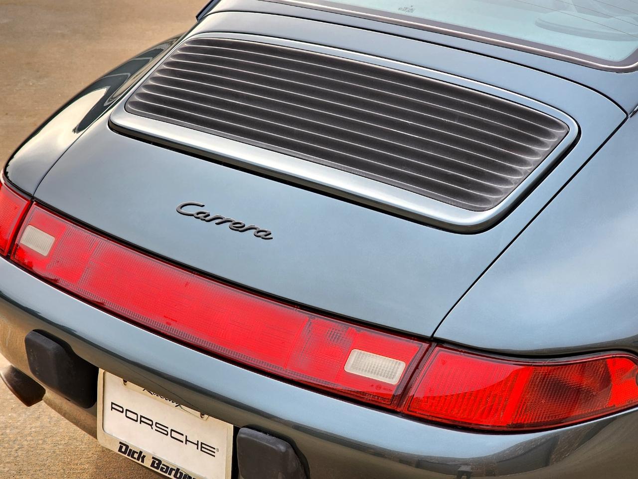 Porsche 911 Carrera  1996