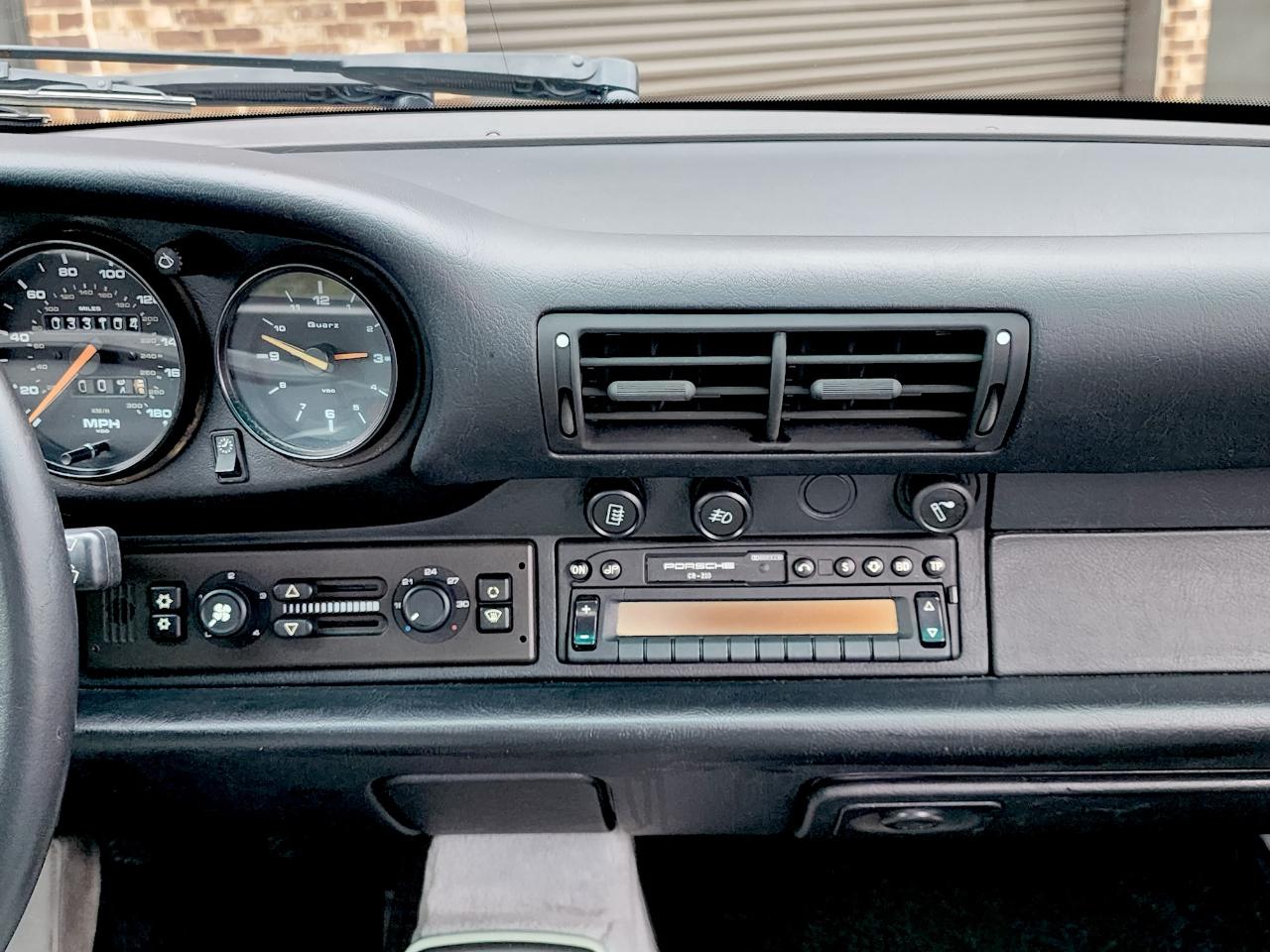 Porsche 911 Carrera  1996