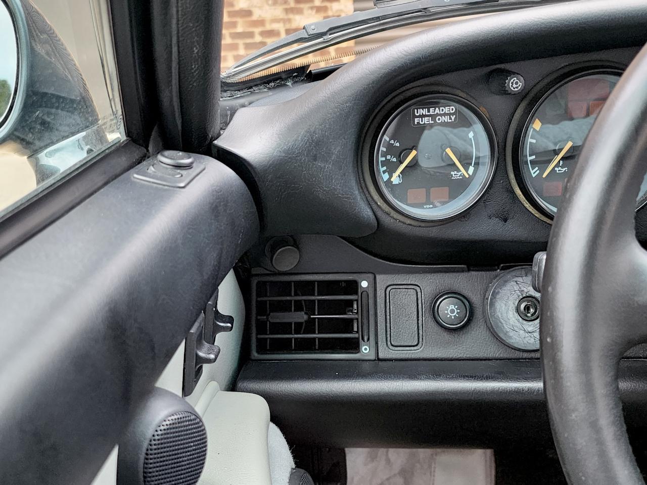 Porsche 911 Carrera  1996