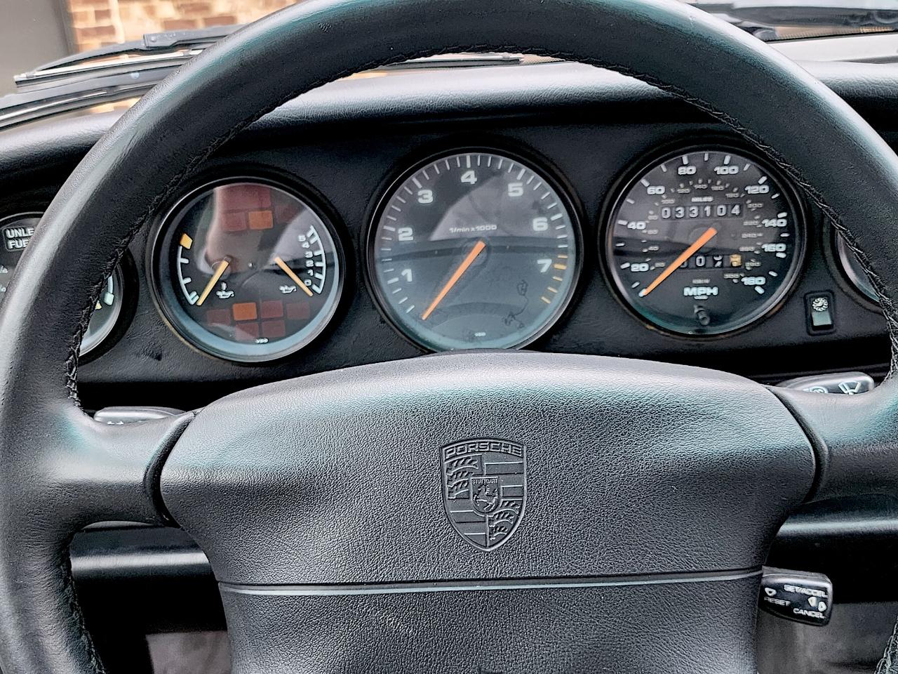 Porsche 911 Carrera  1996