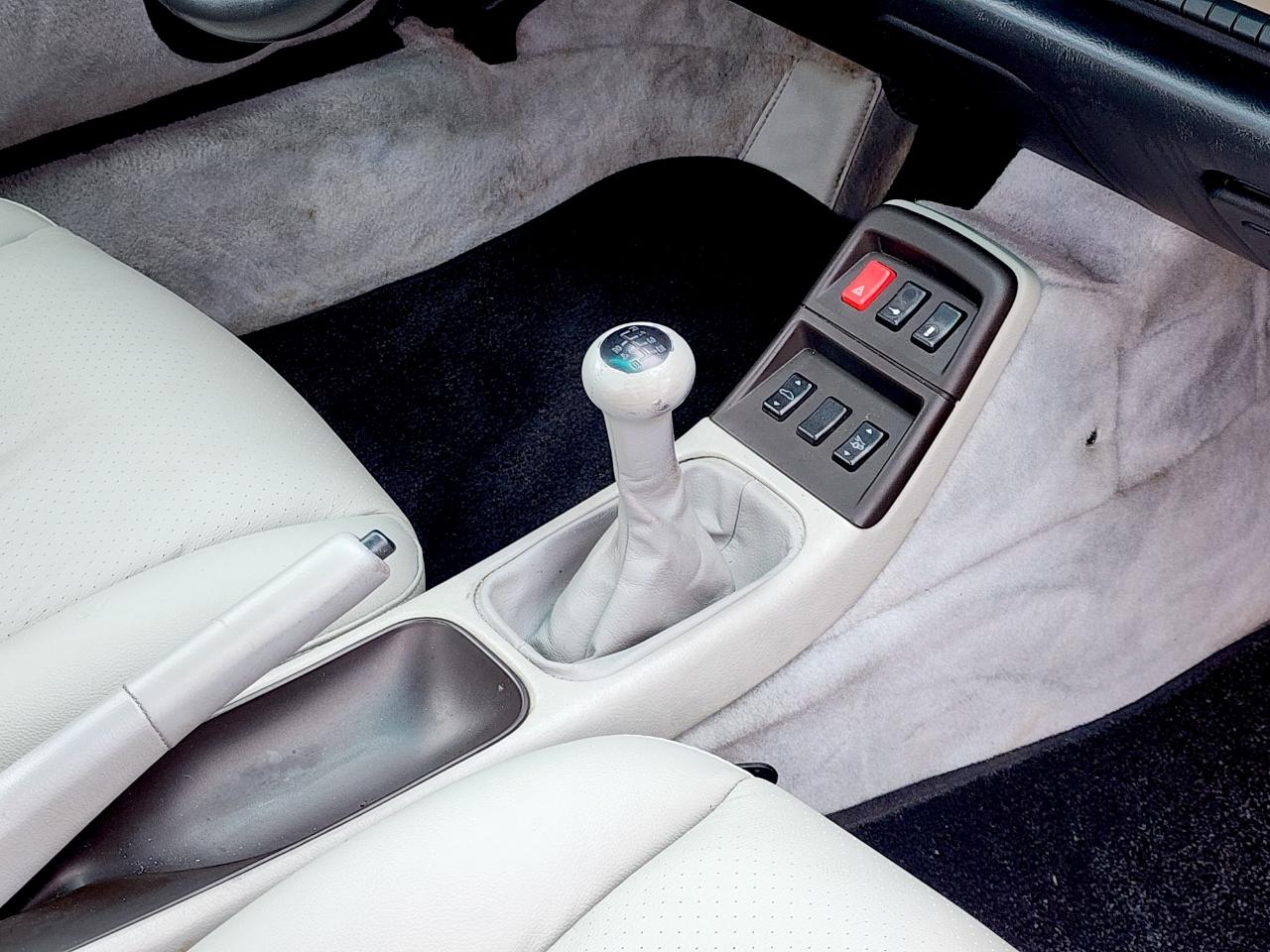 Porsche 911 Carrera  1996