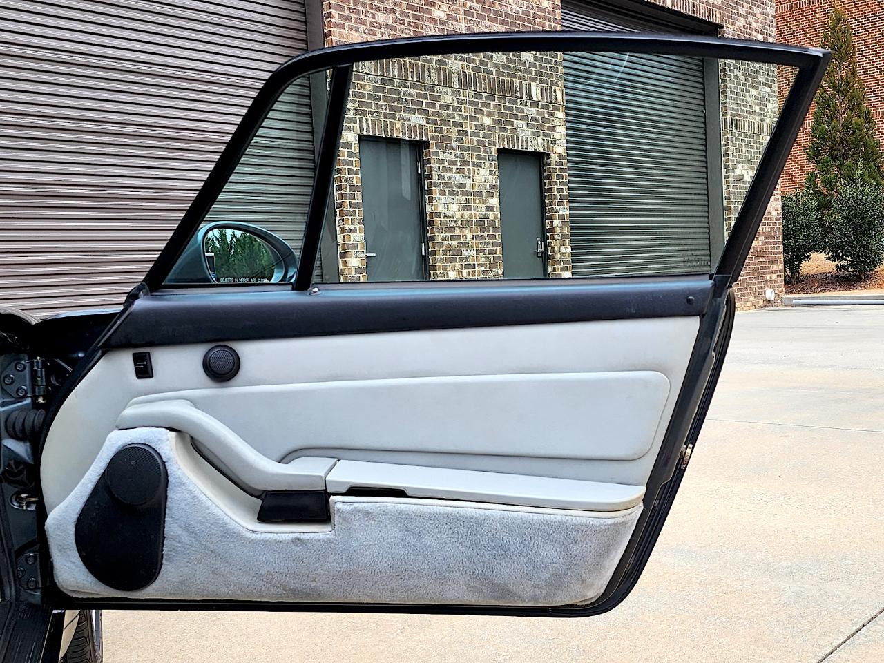 Porsche 911 Carrera  1996