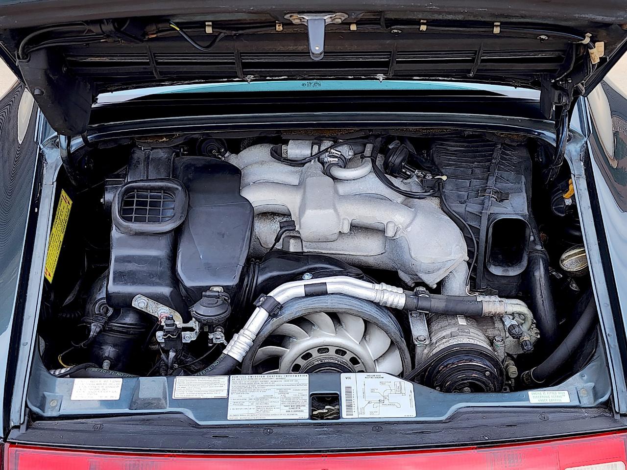 Porsche 911 Carrera  1996