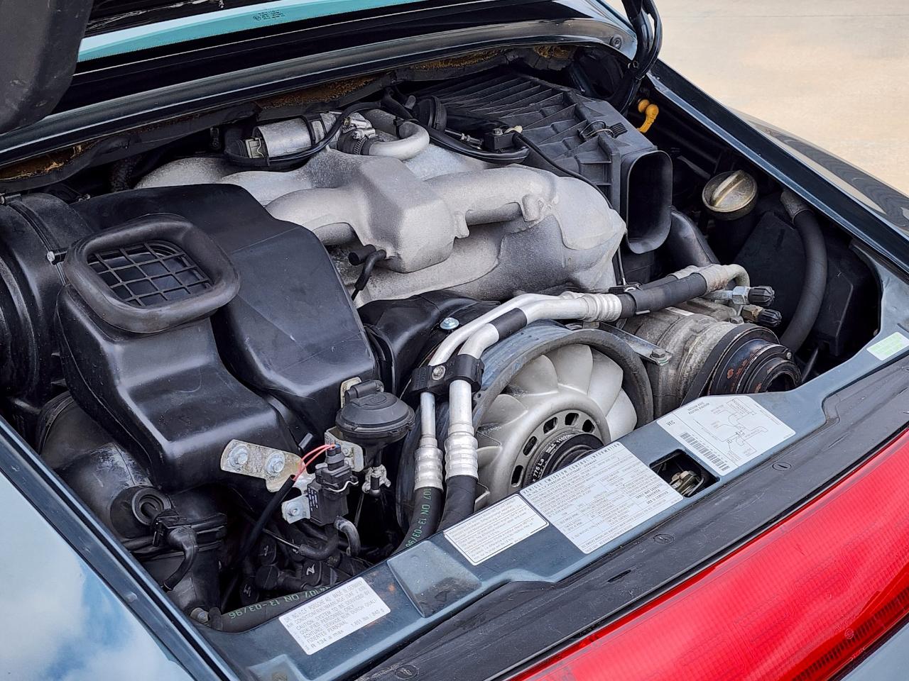 Porsche 911 Carrera  1996