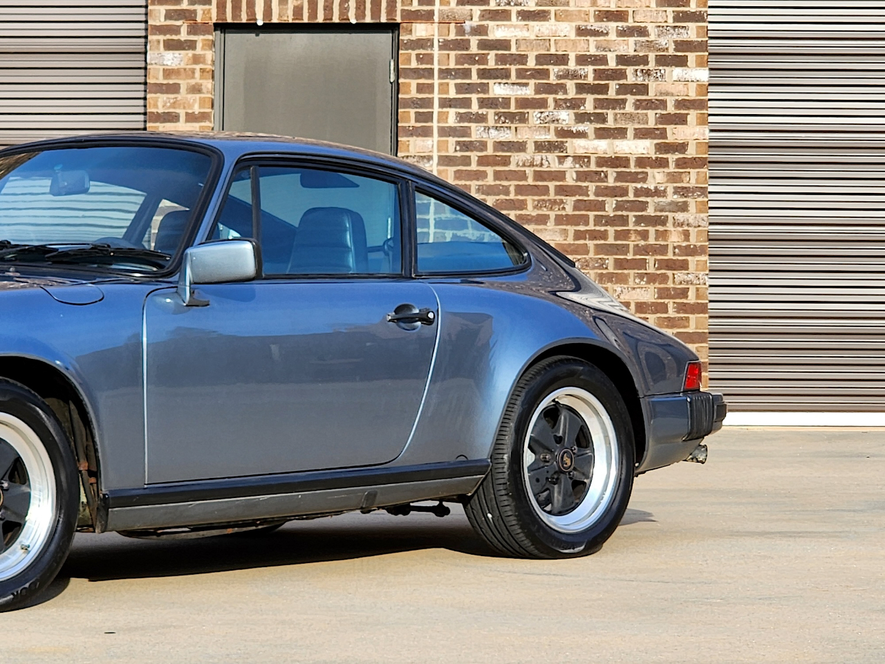 Porsche 911 Carrera  1984