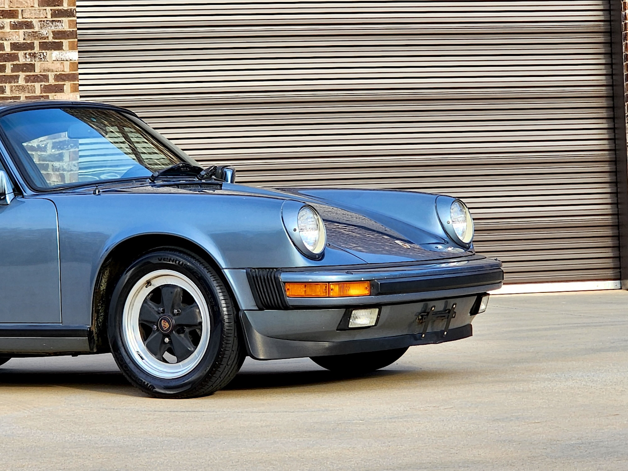 Porsche 911 Carrera  1984