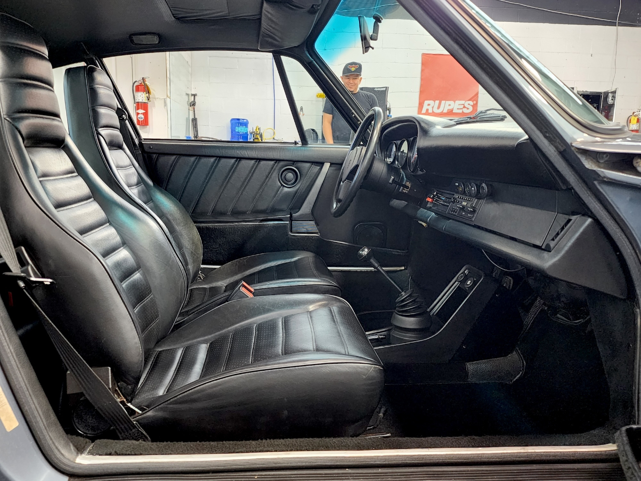 Porsche 911 Carrera  1984