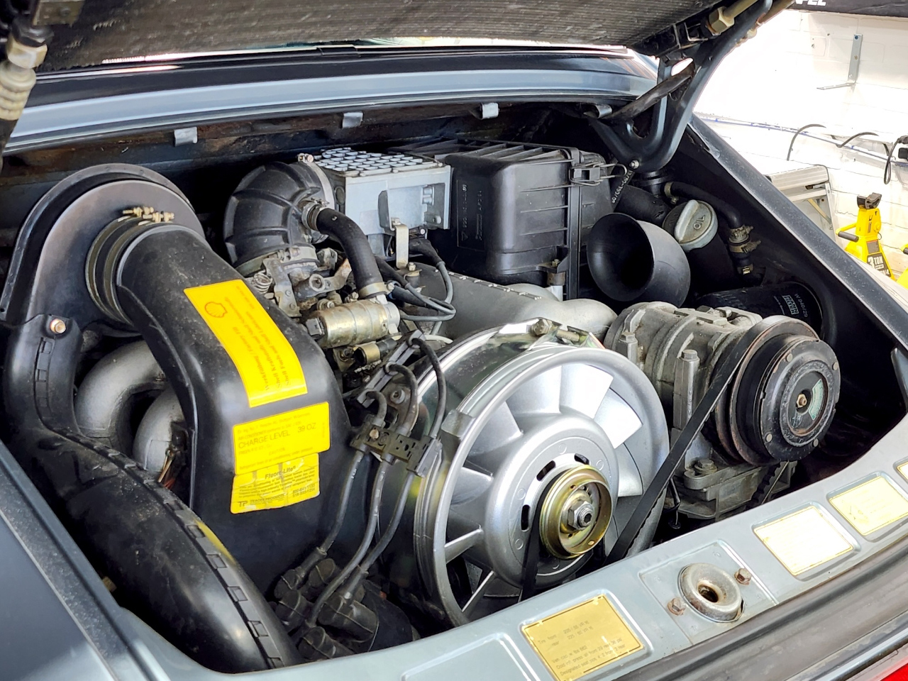 Porsche 911 Carrera  1984