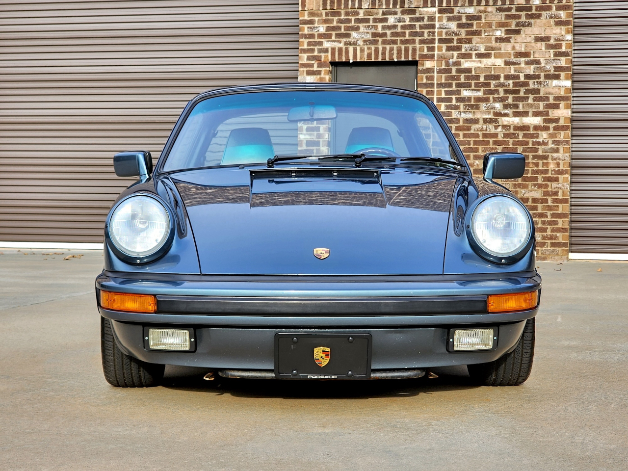 Porsche 911 Carrera  1988