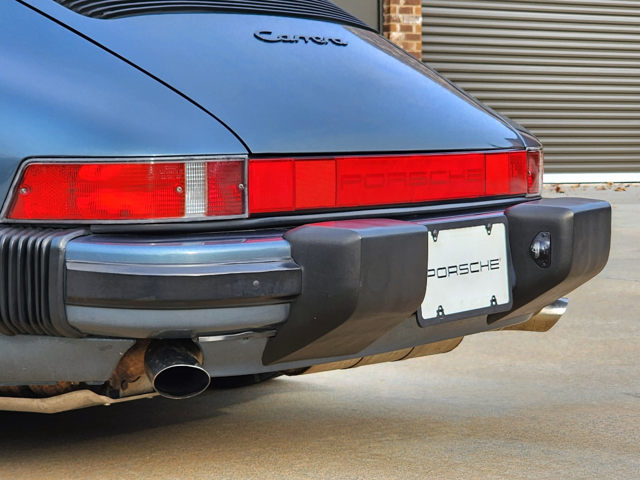 Porsche 911 Carrera  1988