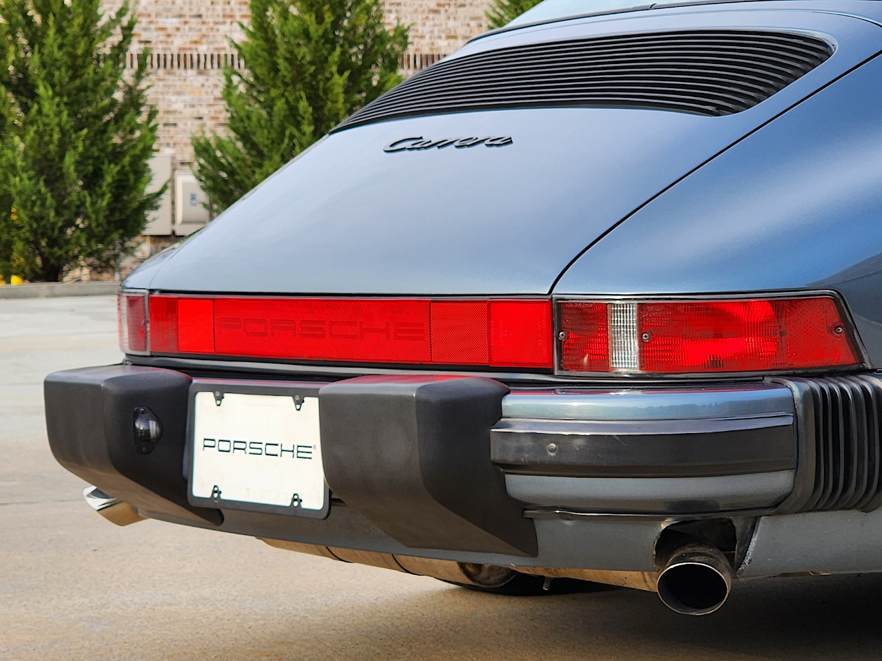 Porsche 911 Carrera  1988