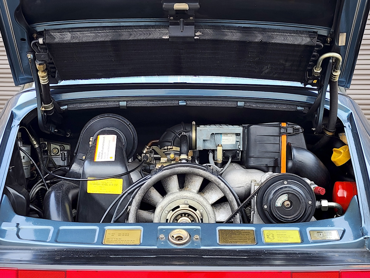Porsche 911 Carrera  1988