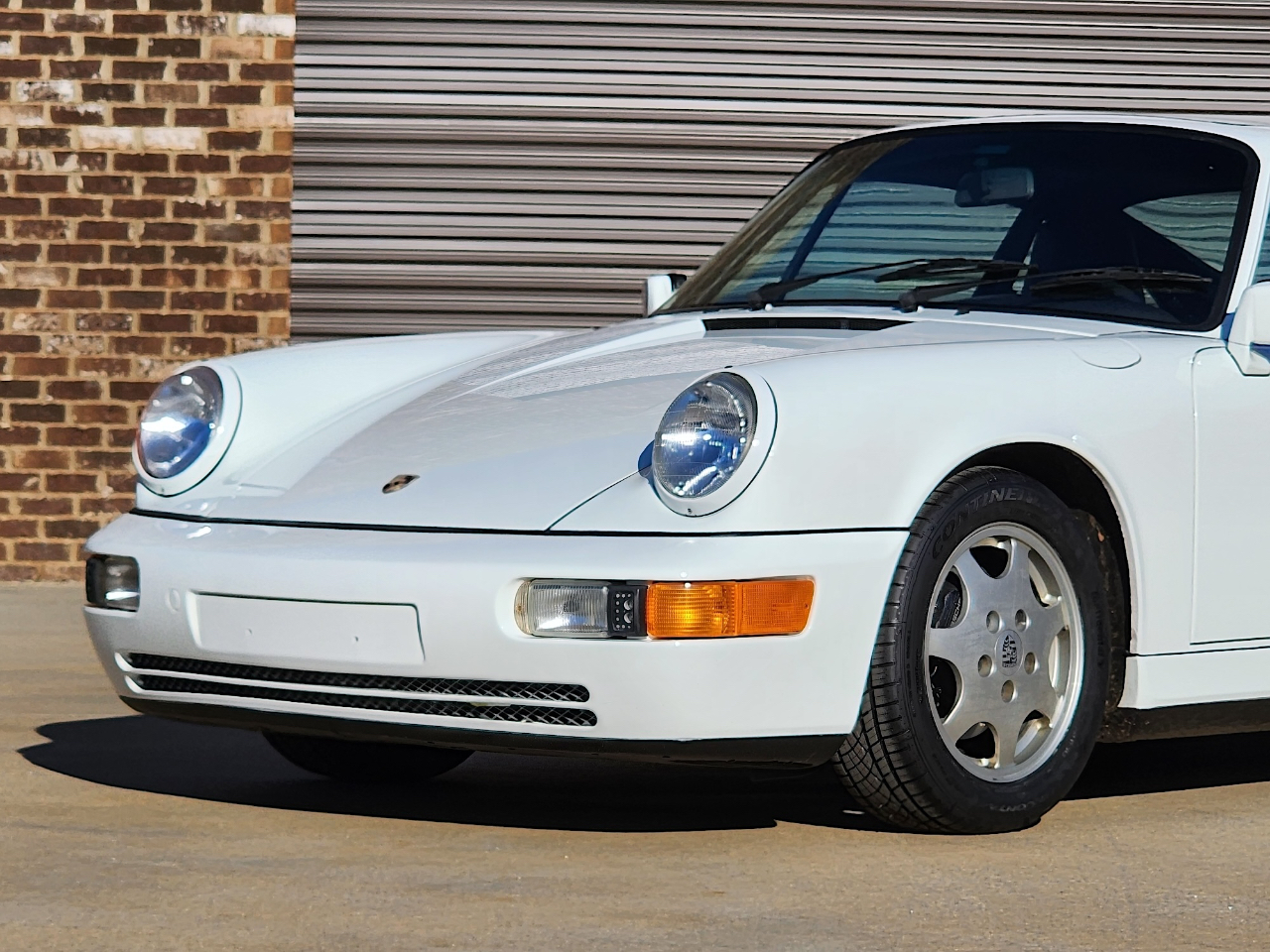 Porsche 911 Carrera  1990