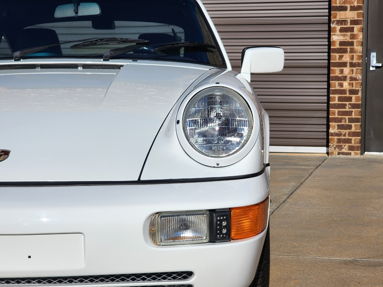 Porsche 911 Carrera  1990