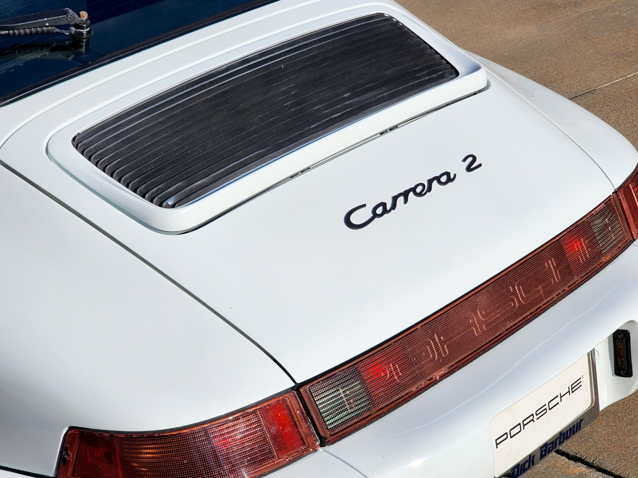 Porsche 911 Carrera  1990