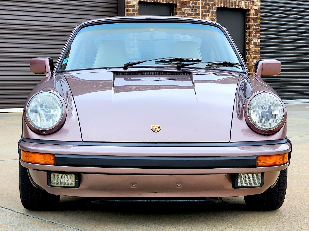 Porsche 911 Carrera  1987