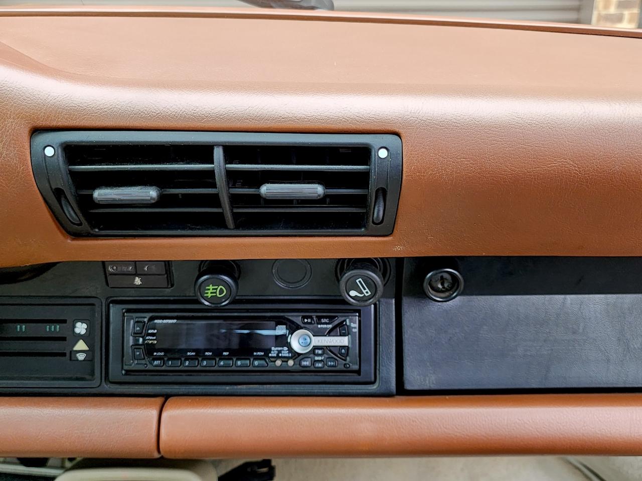 Porsche 911 Carrera  1987