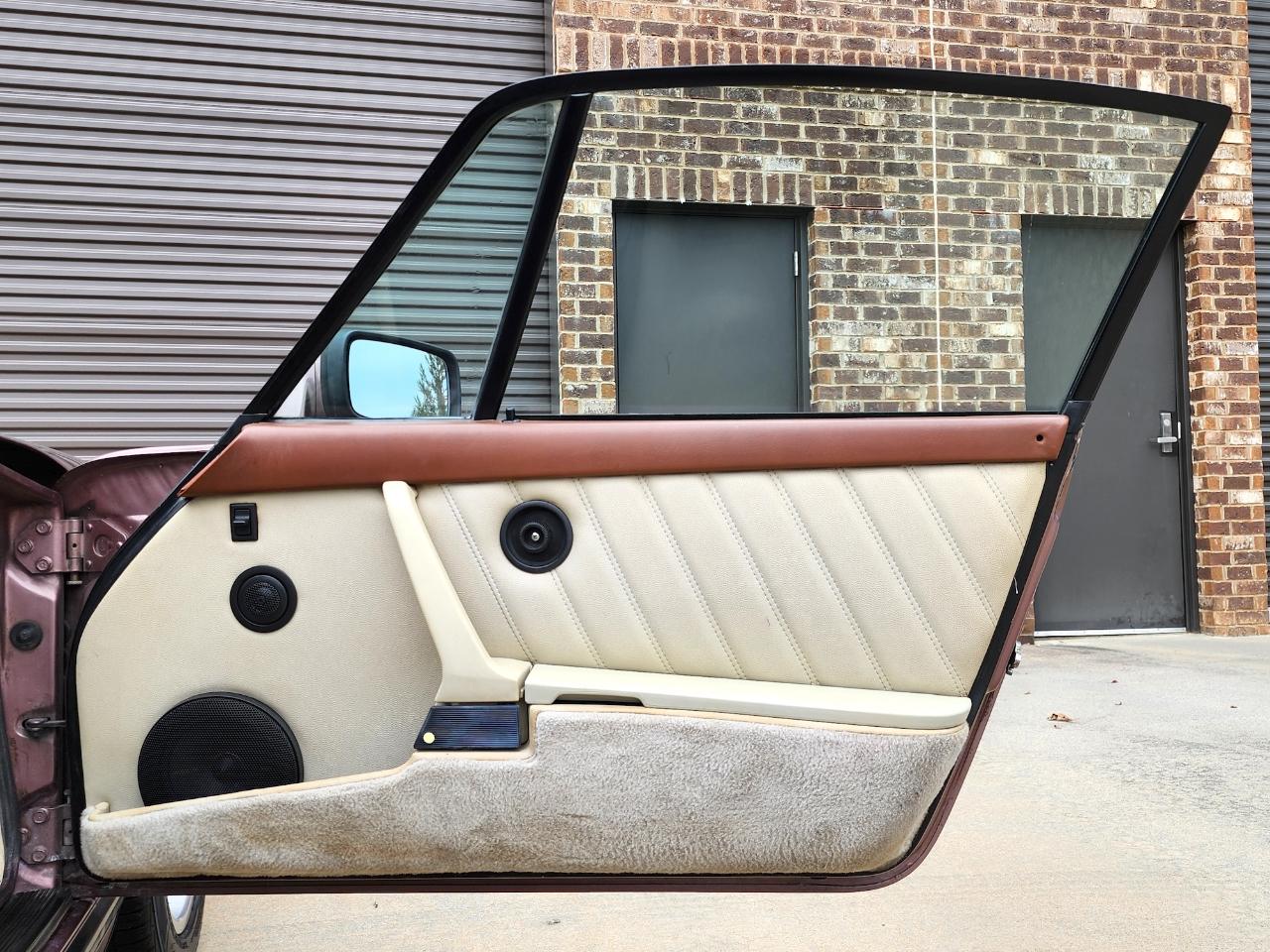 Porsche 911 Carrera  1987