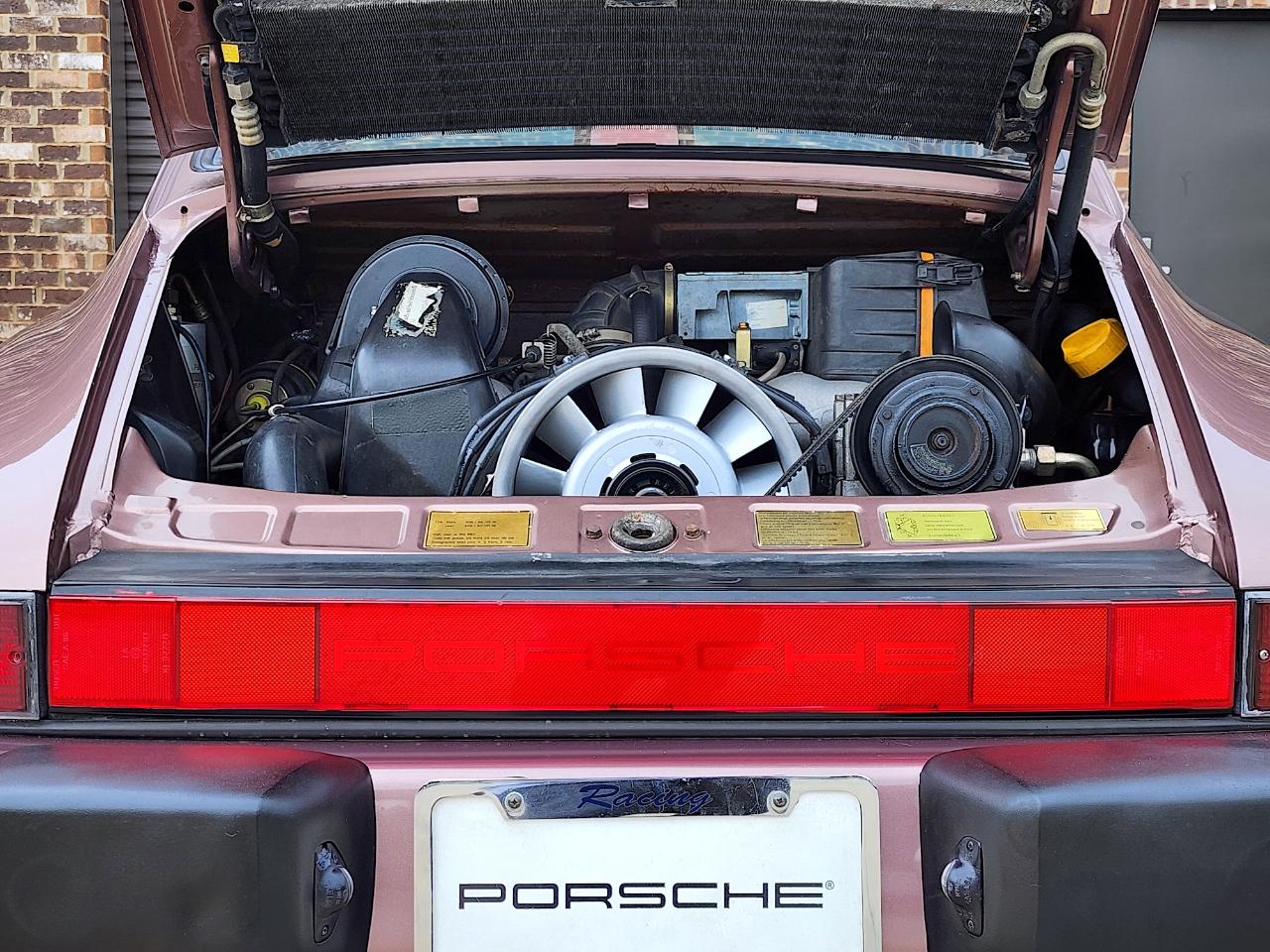 Porsche 911 Carrera  1987