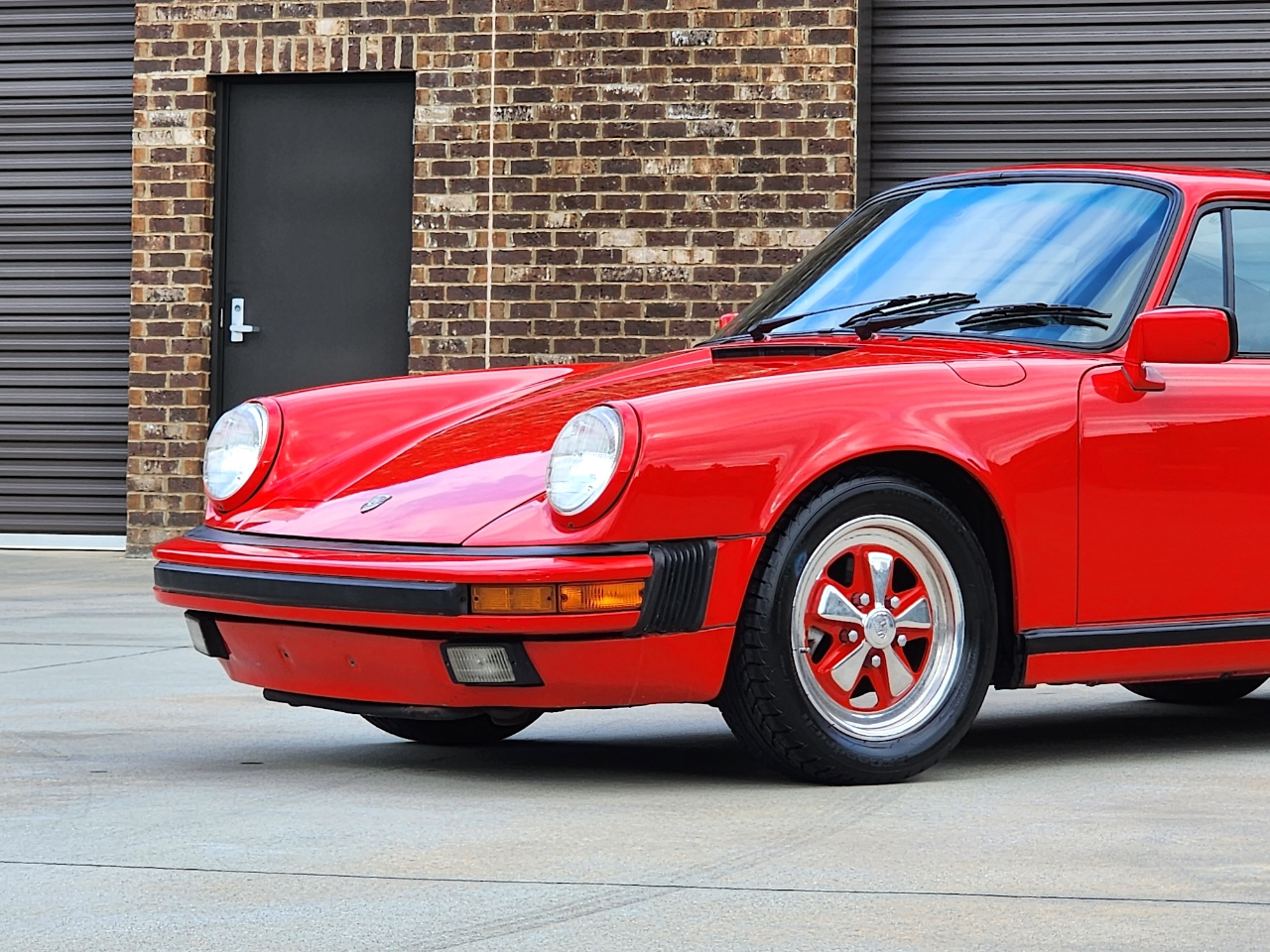 Porsche 911 Carrera  1987