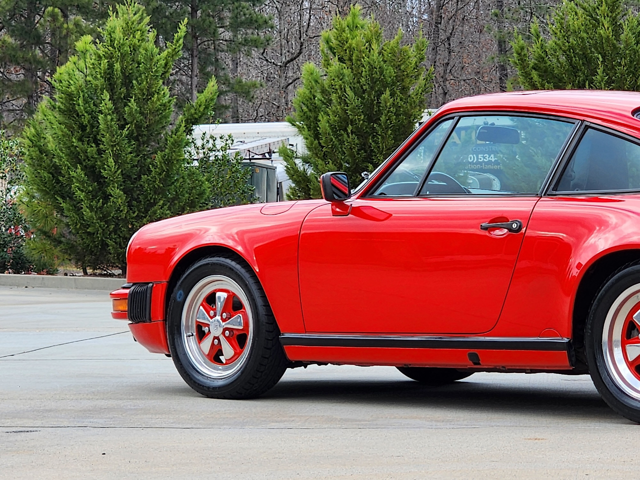 Porsche 911 Carrera  1987