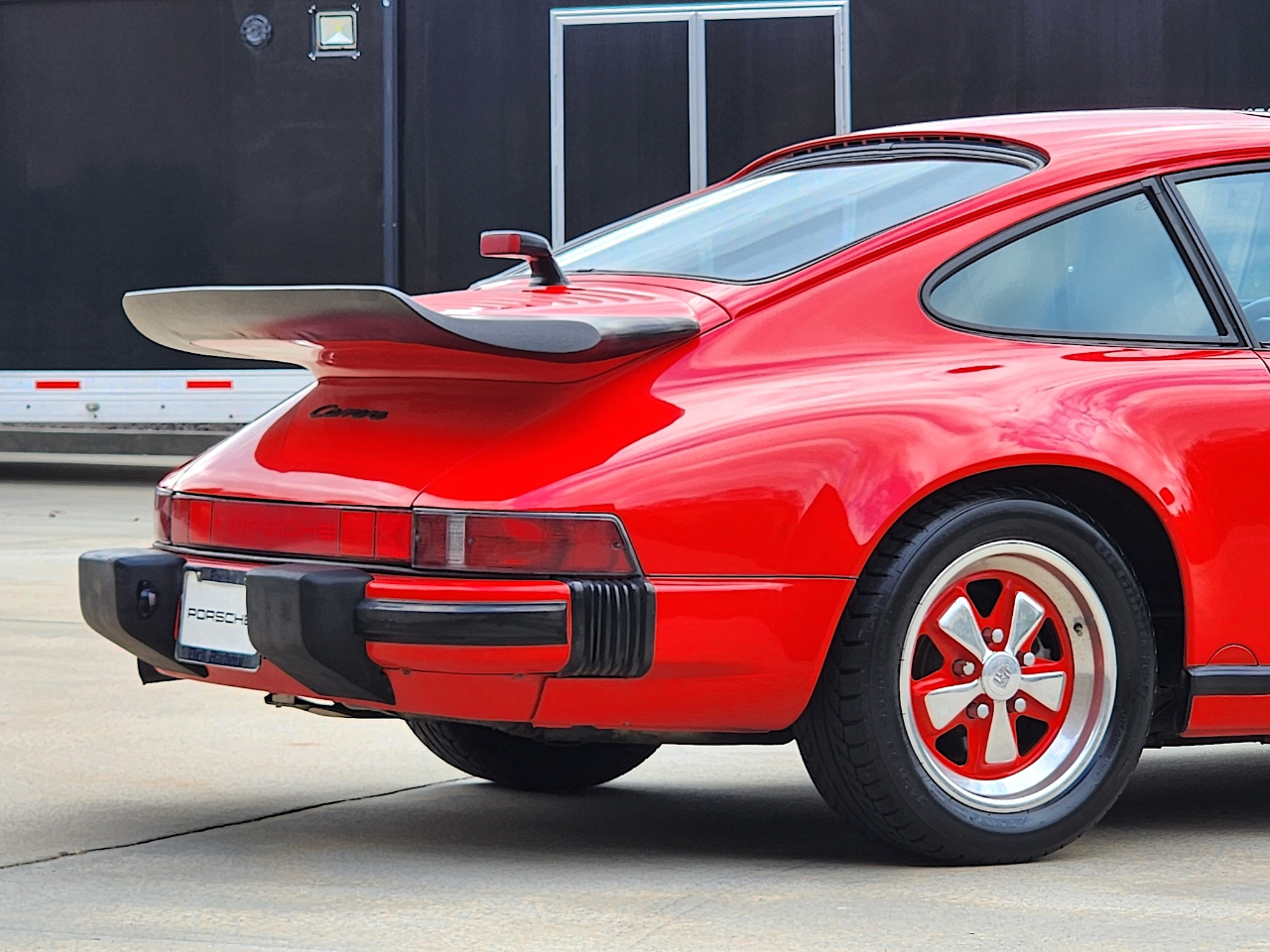 Porsche 911 Carrera  1987