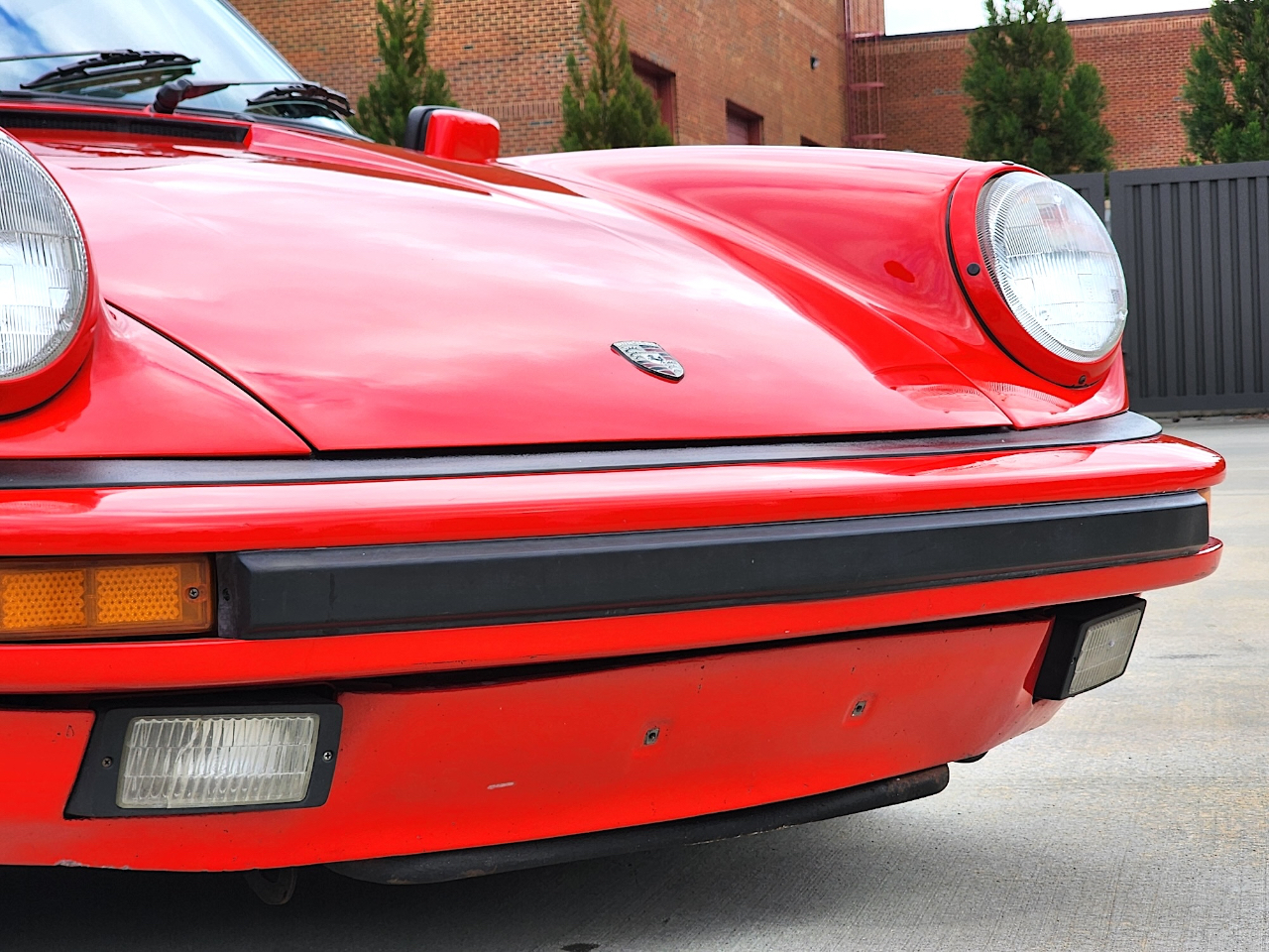Porsche 911 Carrera  1987