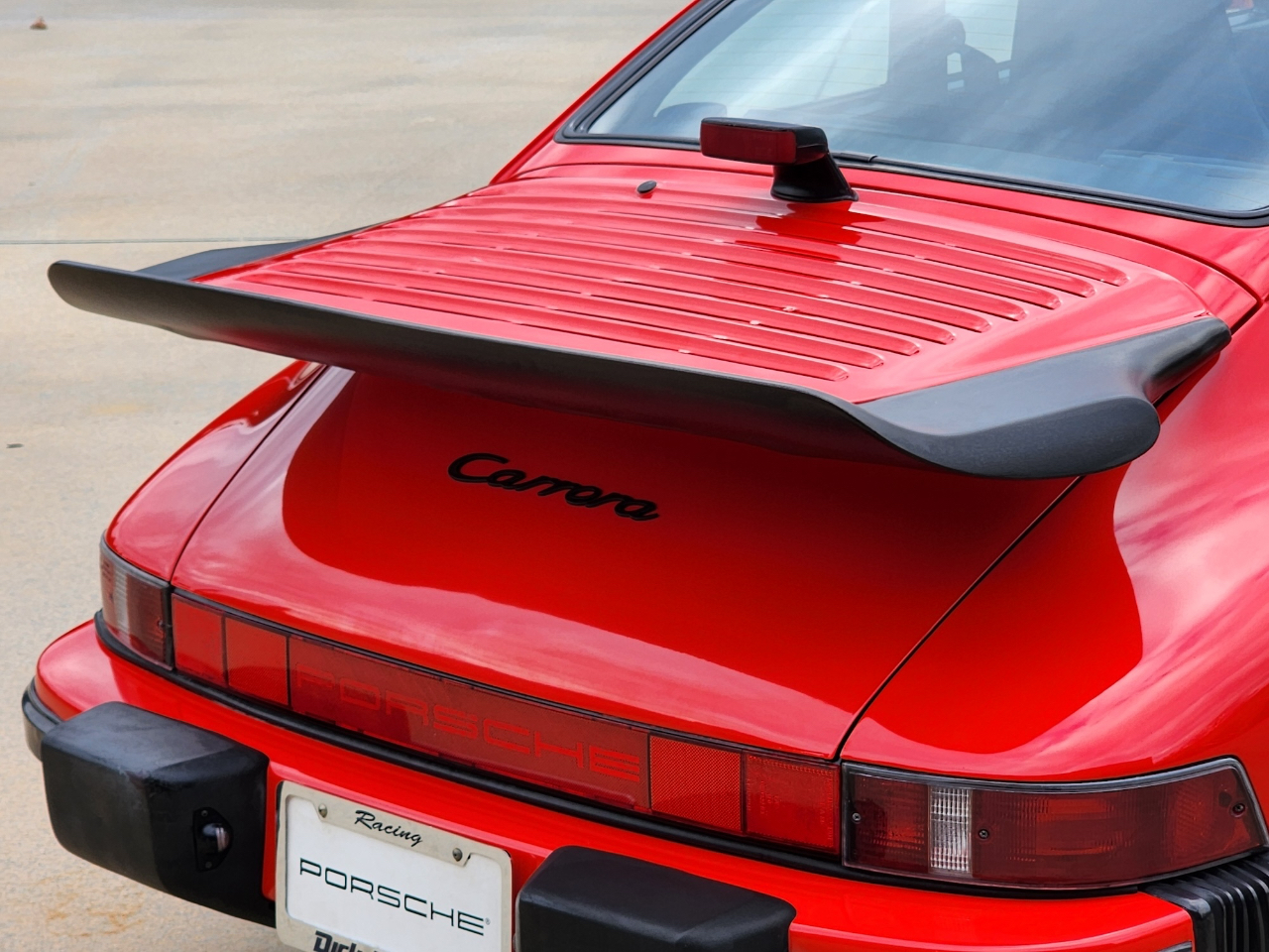 Porsche 911 Carrera  1987