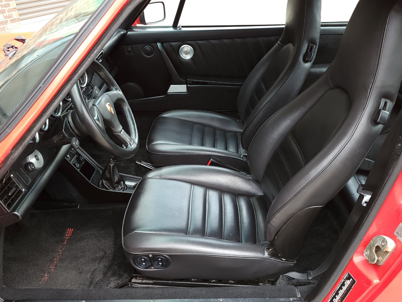 Porsche 911 Carrera  1987