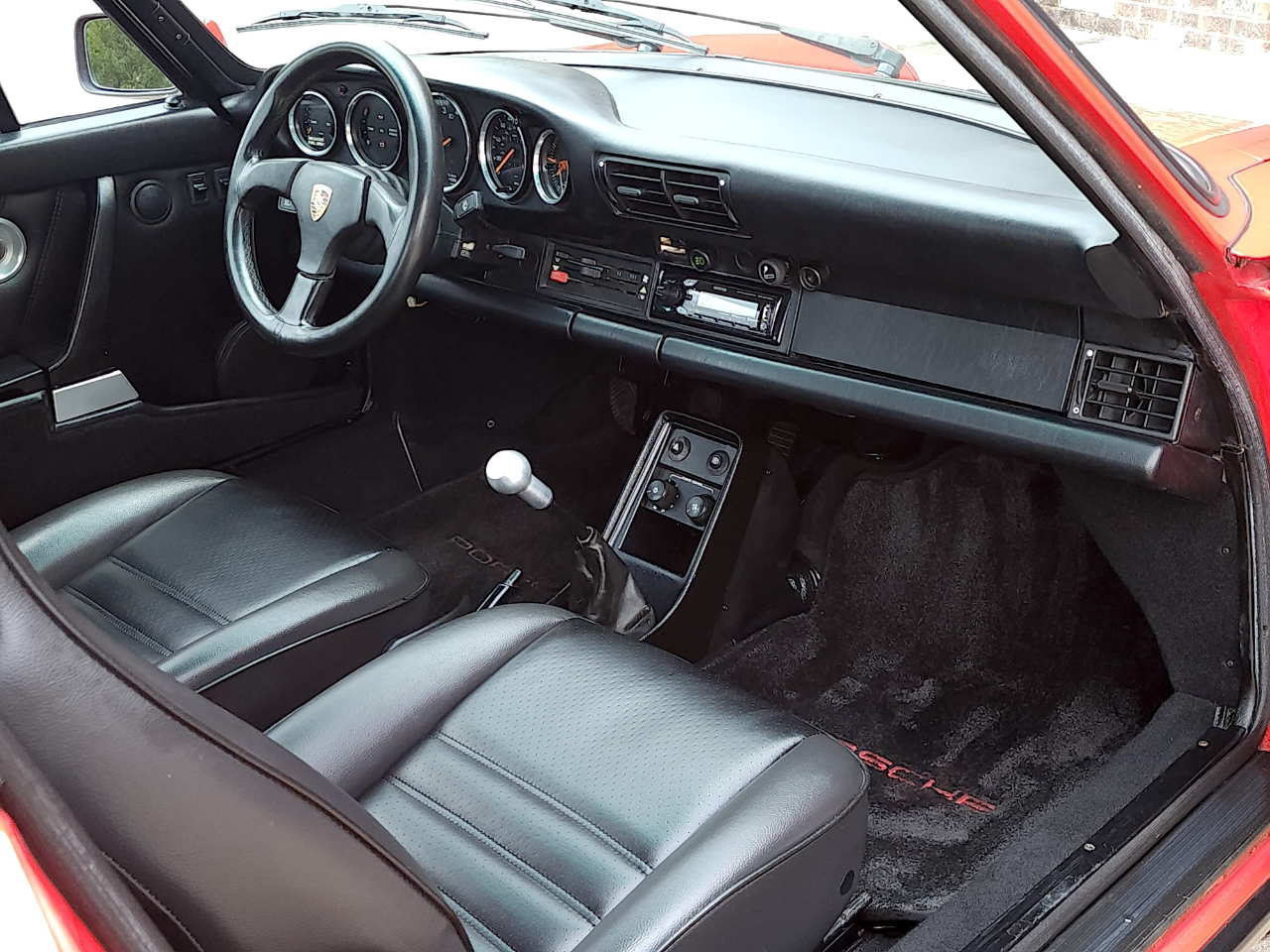 Porsche 911 Carrera  1987