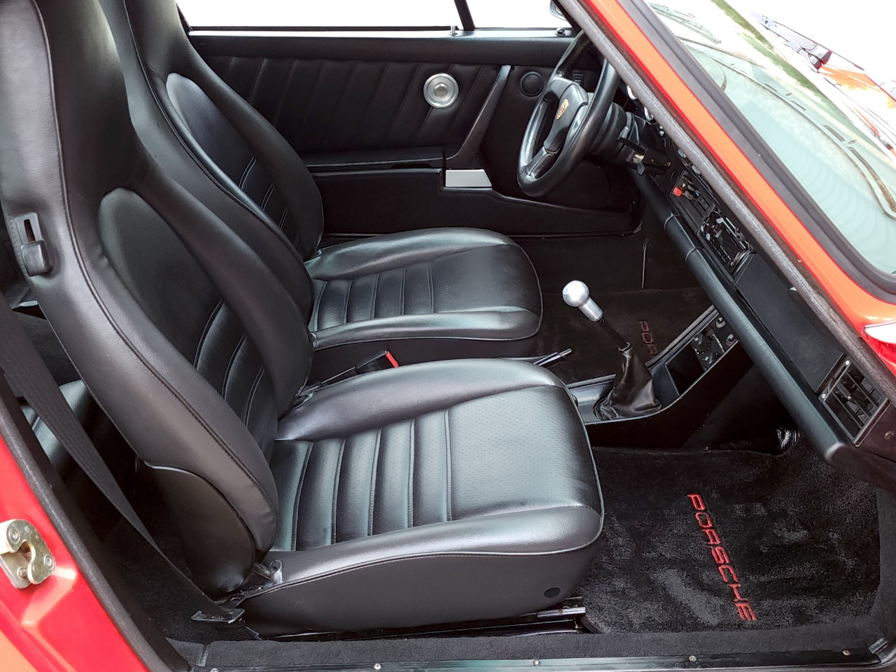 Porsche 911 Carrera  1987