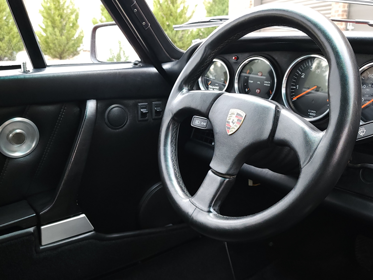 Porsche 911 Carrera  1987