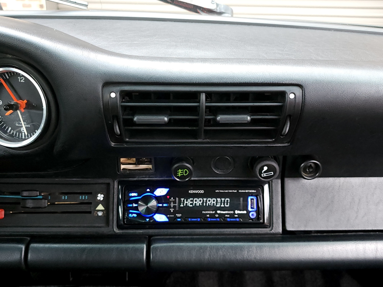 Porsche 911 Carrera  1987