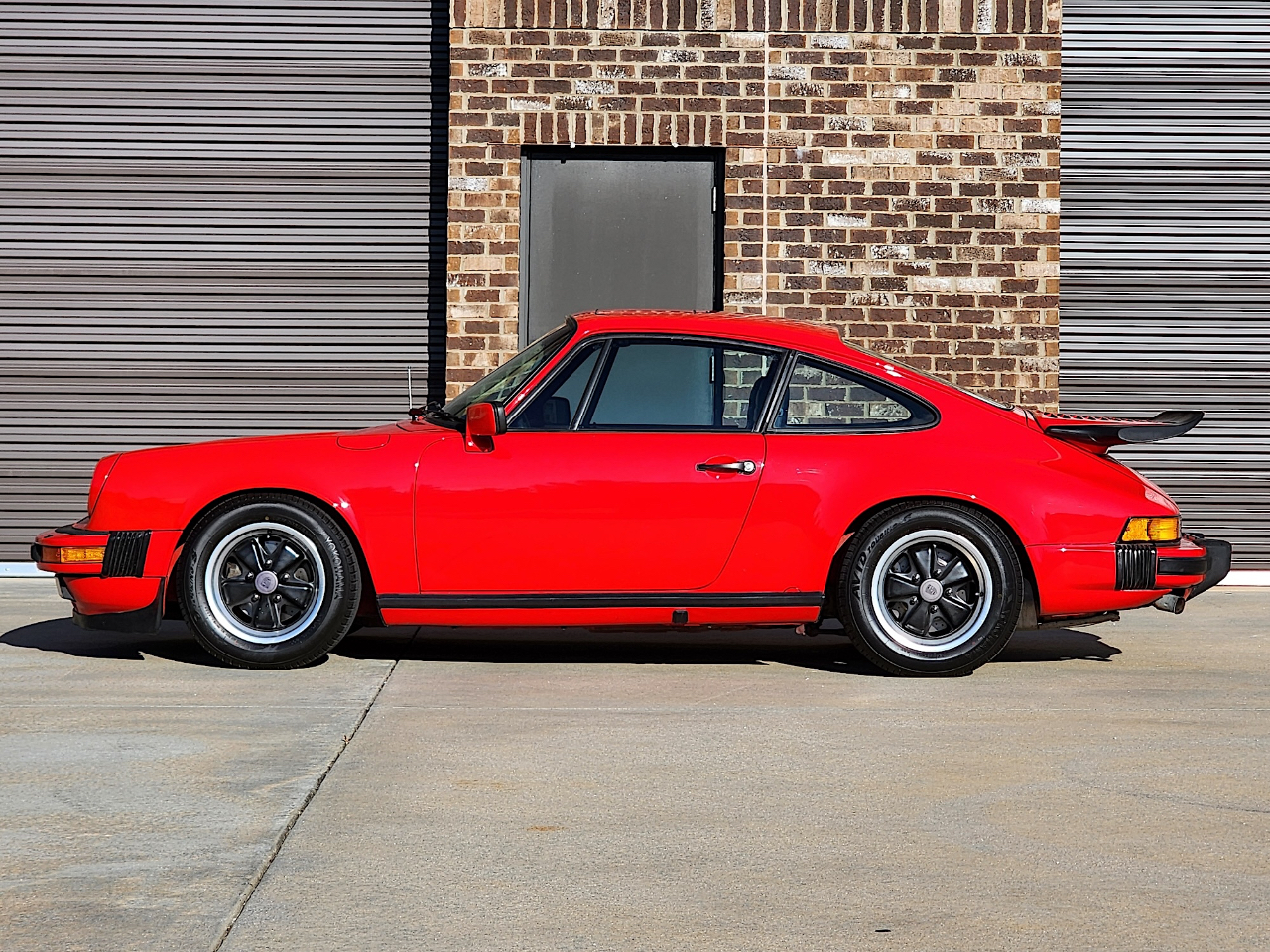 Porsche 911 Carrera  1984