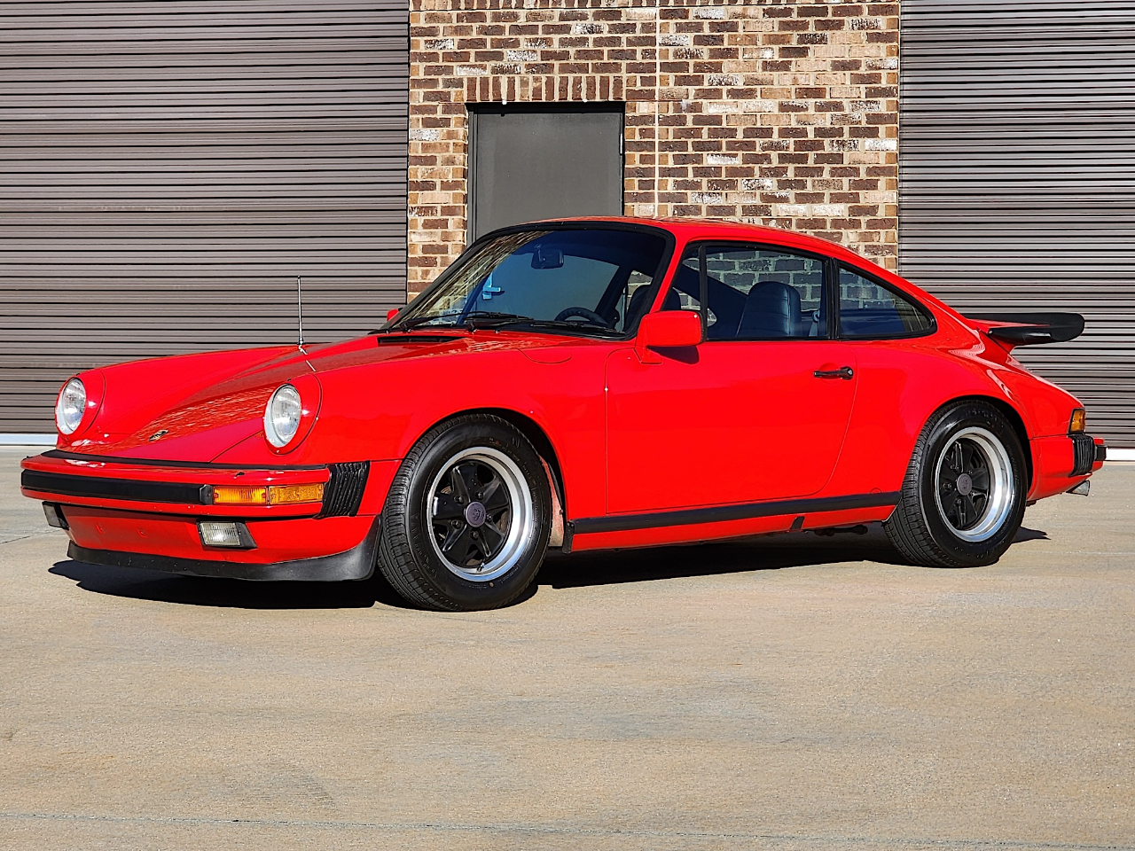 Porsche 911 Carrera  1984