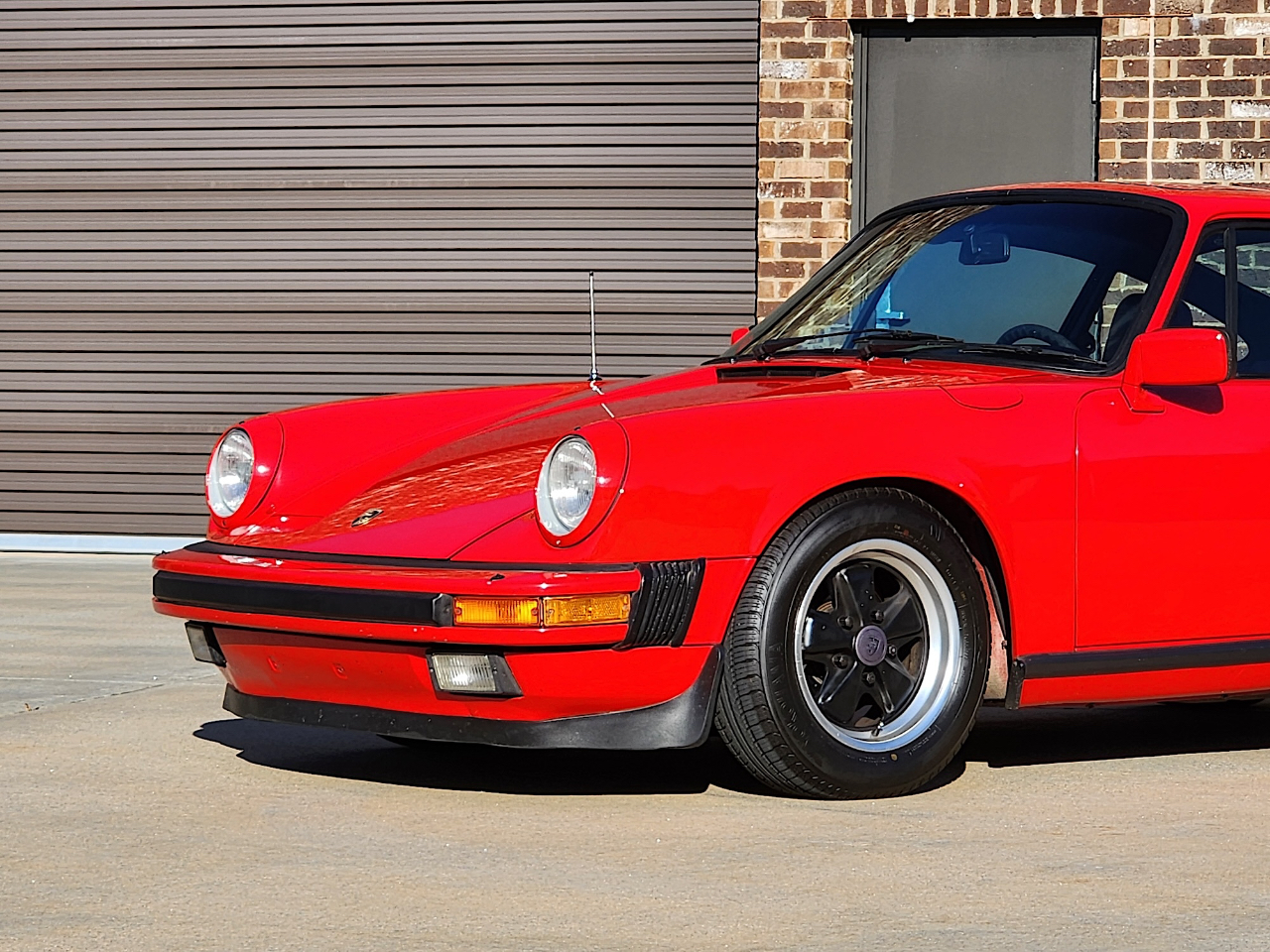 Porsche 911 Carrera  1984