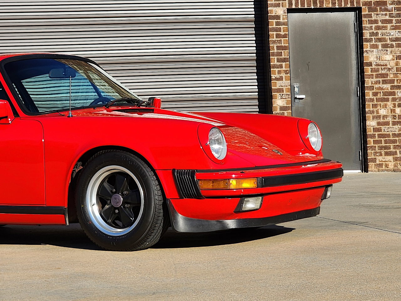 Porsche 911 Carrera  1984