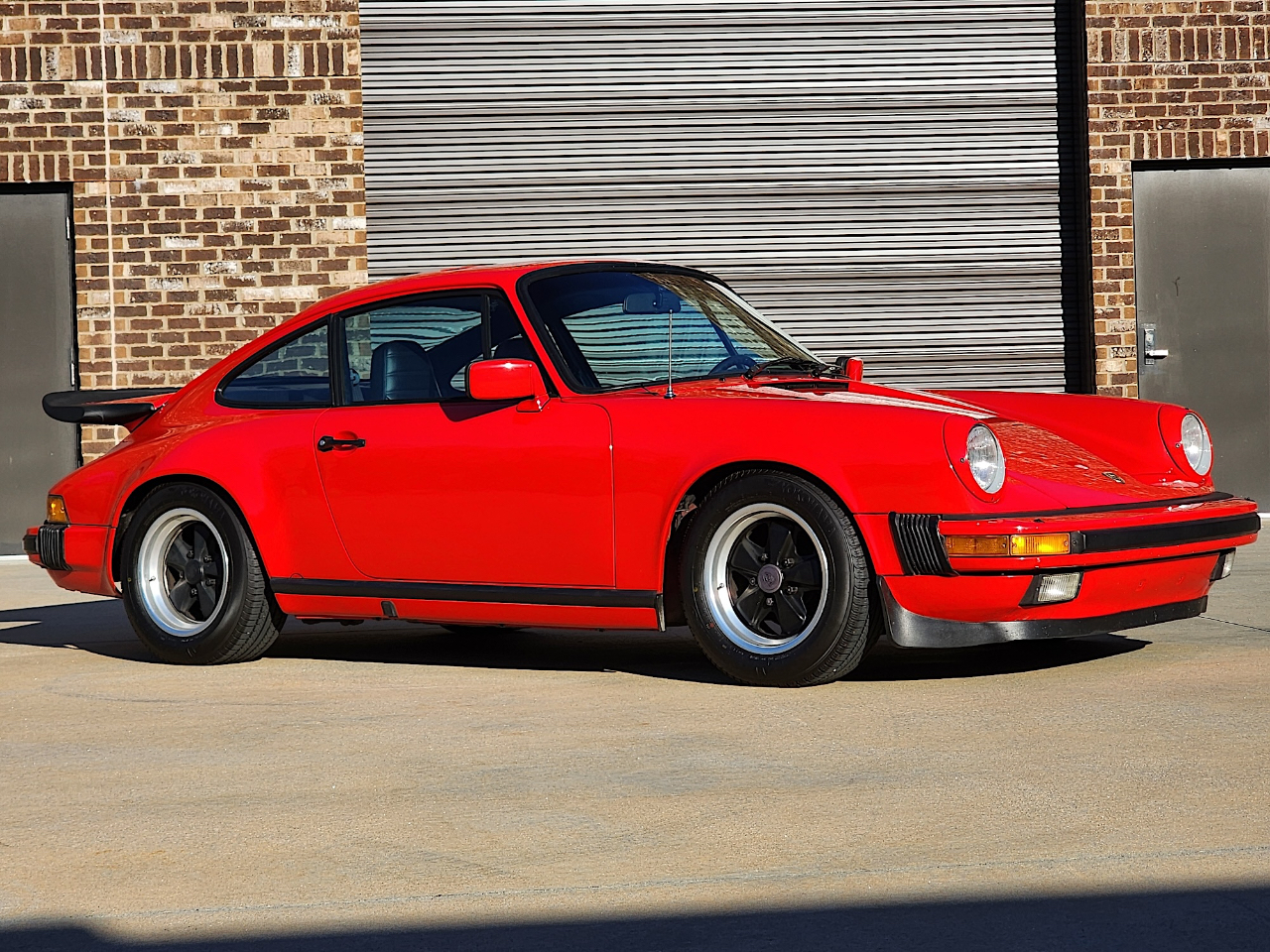 Porsche 911 Carrera  1984