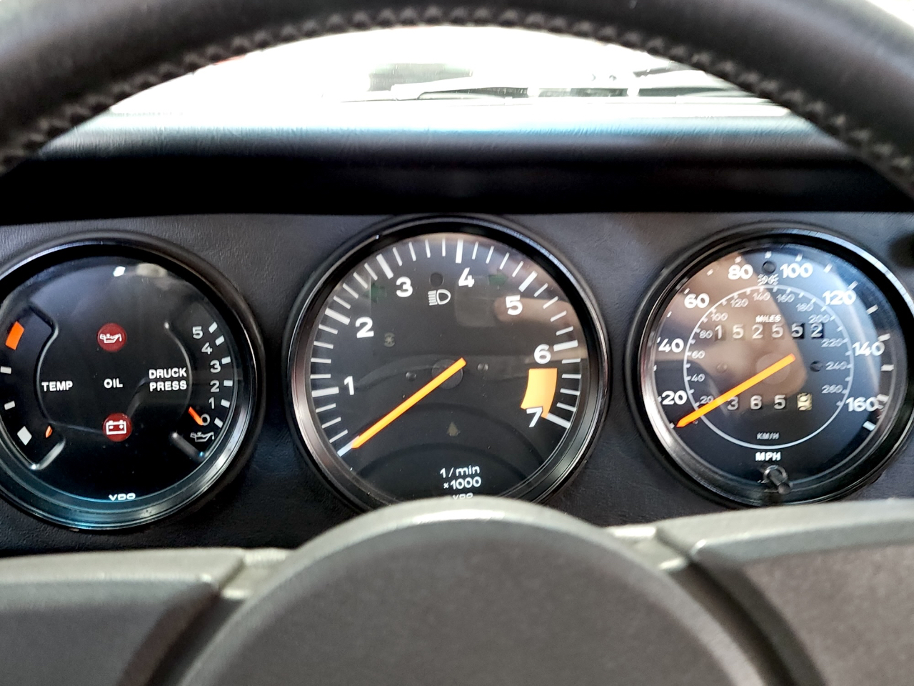 Porsche 911 Carrera  1984