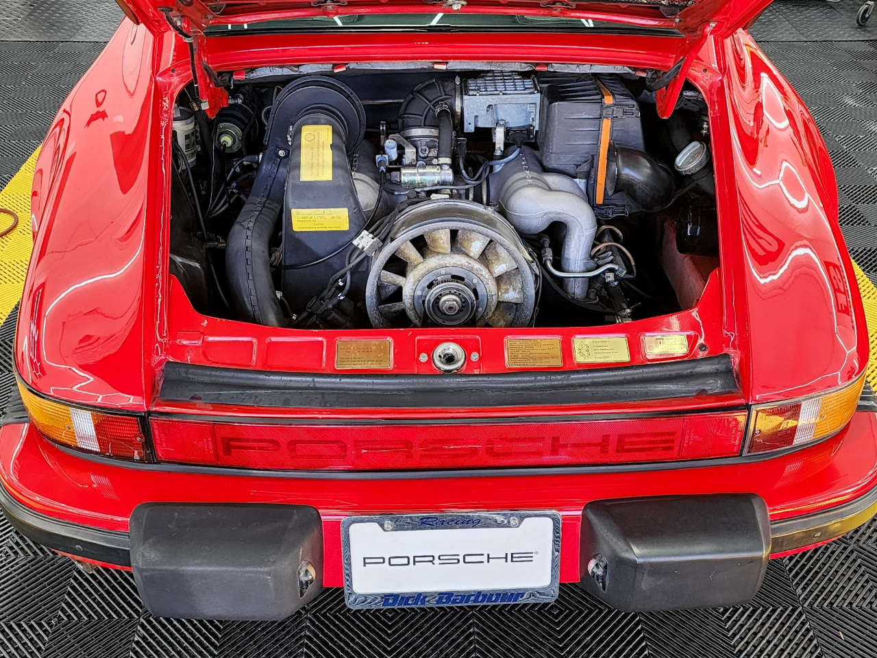 Porsche 911 Carrera  1984