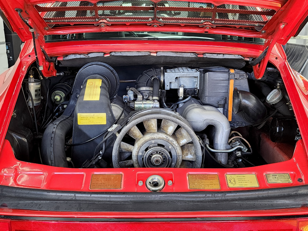 Porsche 911 Carrera  1984