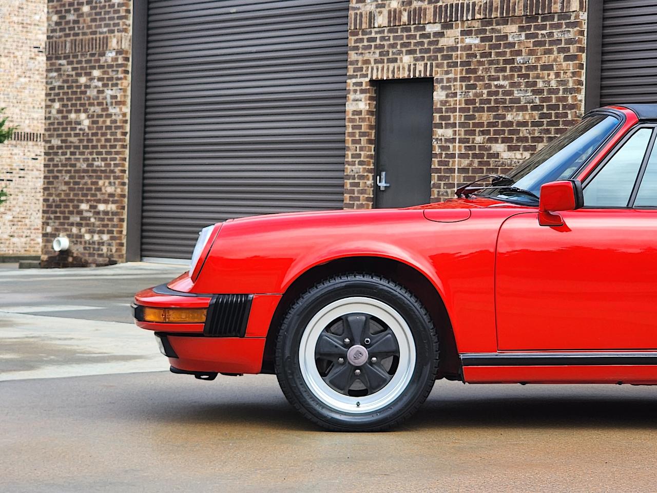 Porsche 911 Carrera Targa 1987