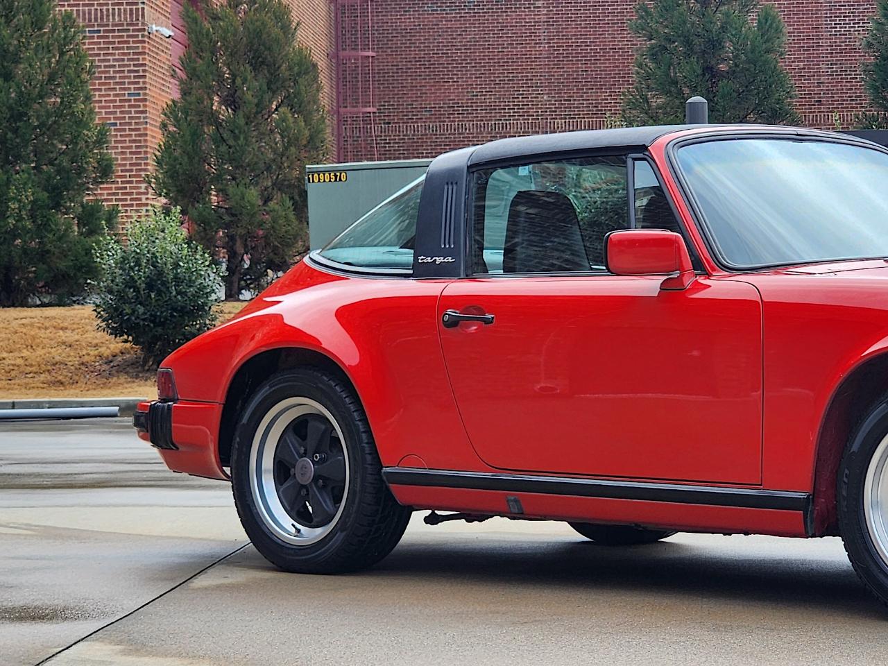 Porsche 911 Carrera Targa 1987