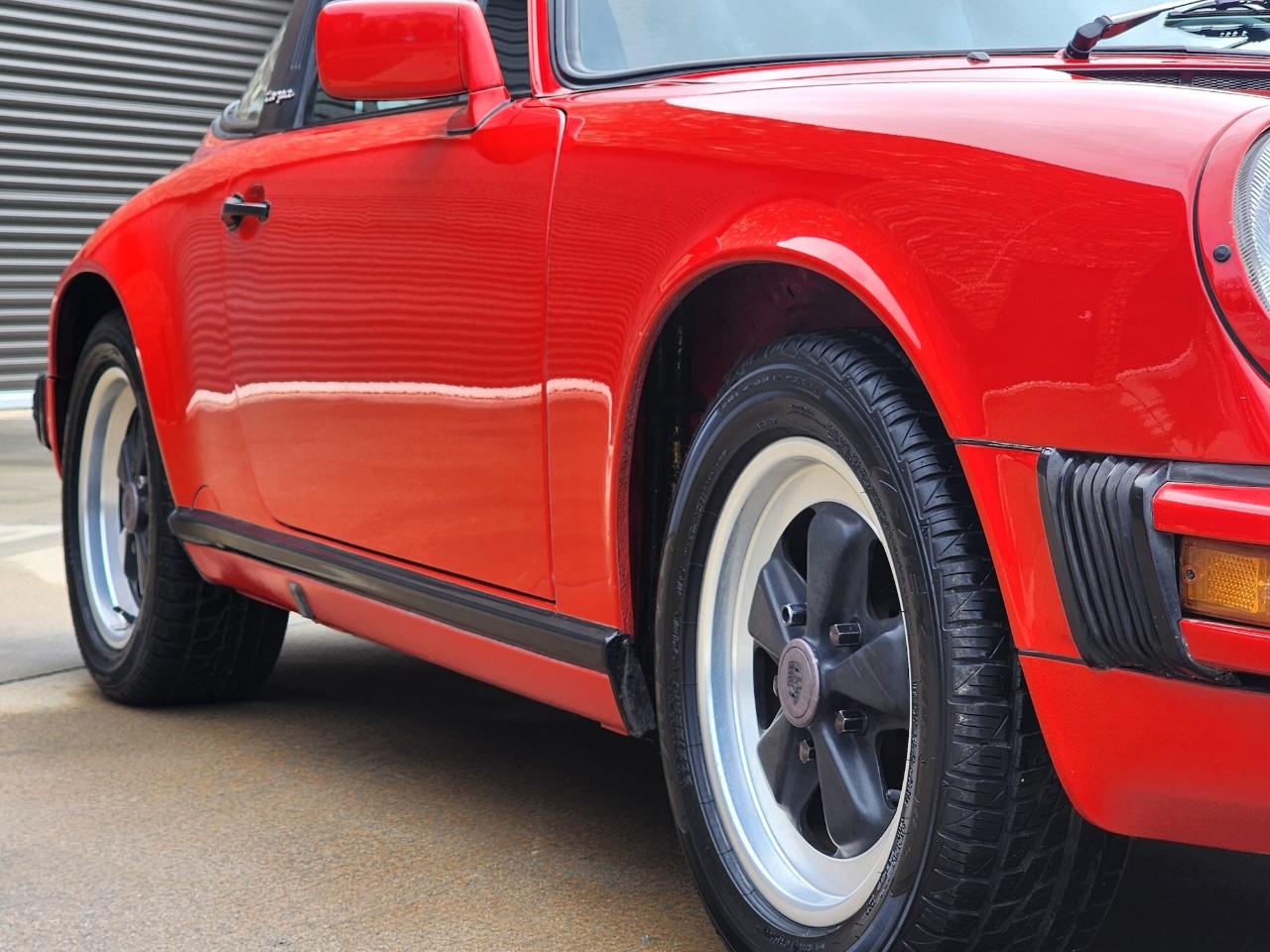 Porsche 911 Carrera Targa 1987