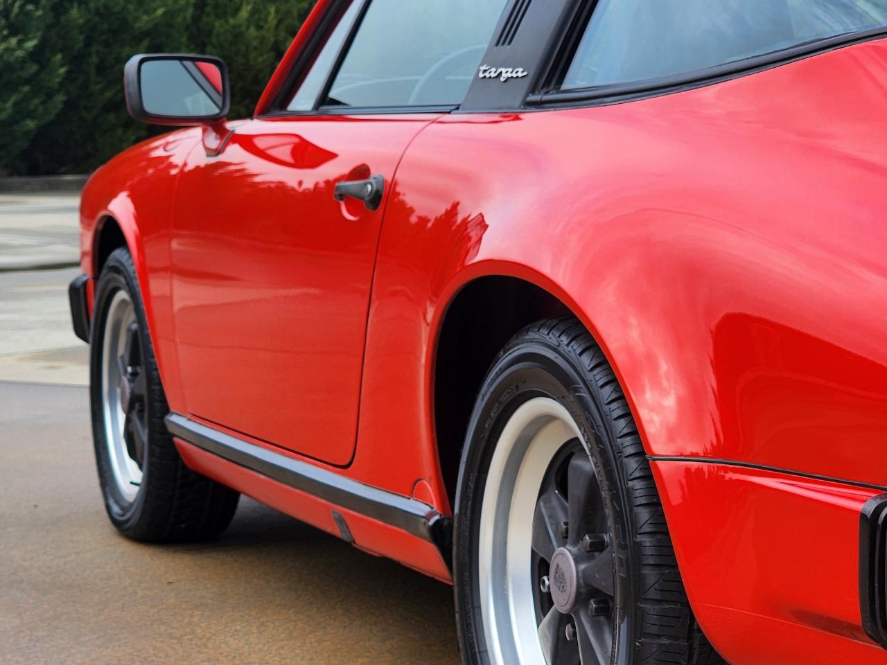 Porsche 911 Carrera Targa 1987