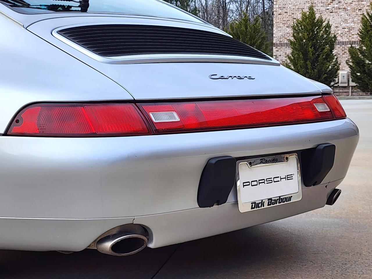 Porsche 911 Carrera  1995