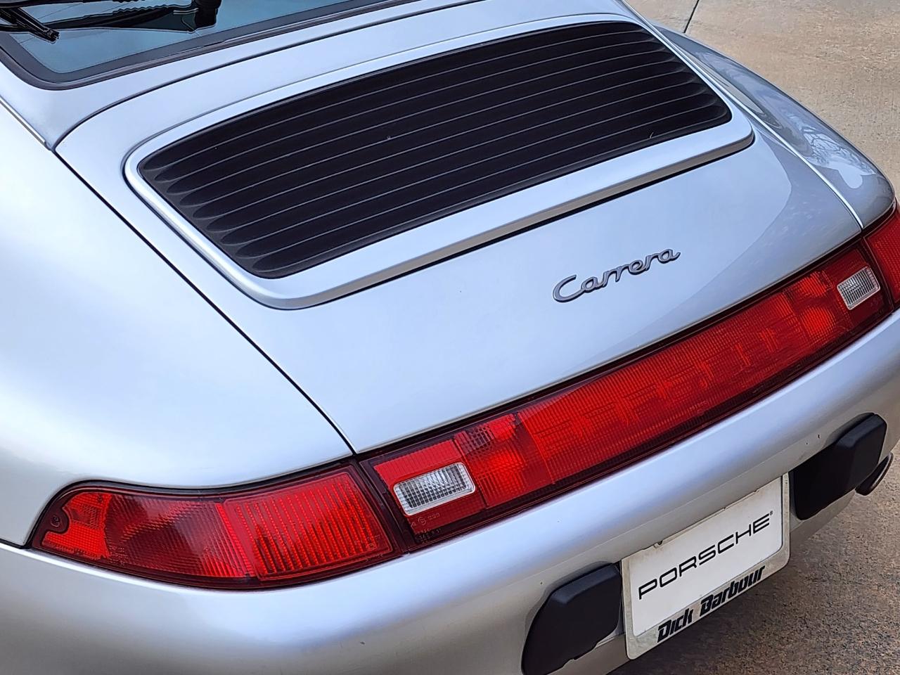 Porsche 911 Carrera  1995