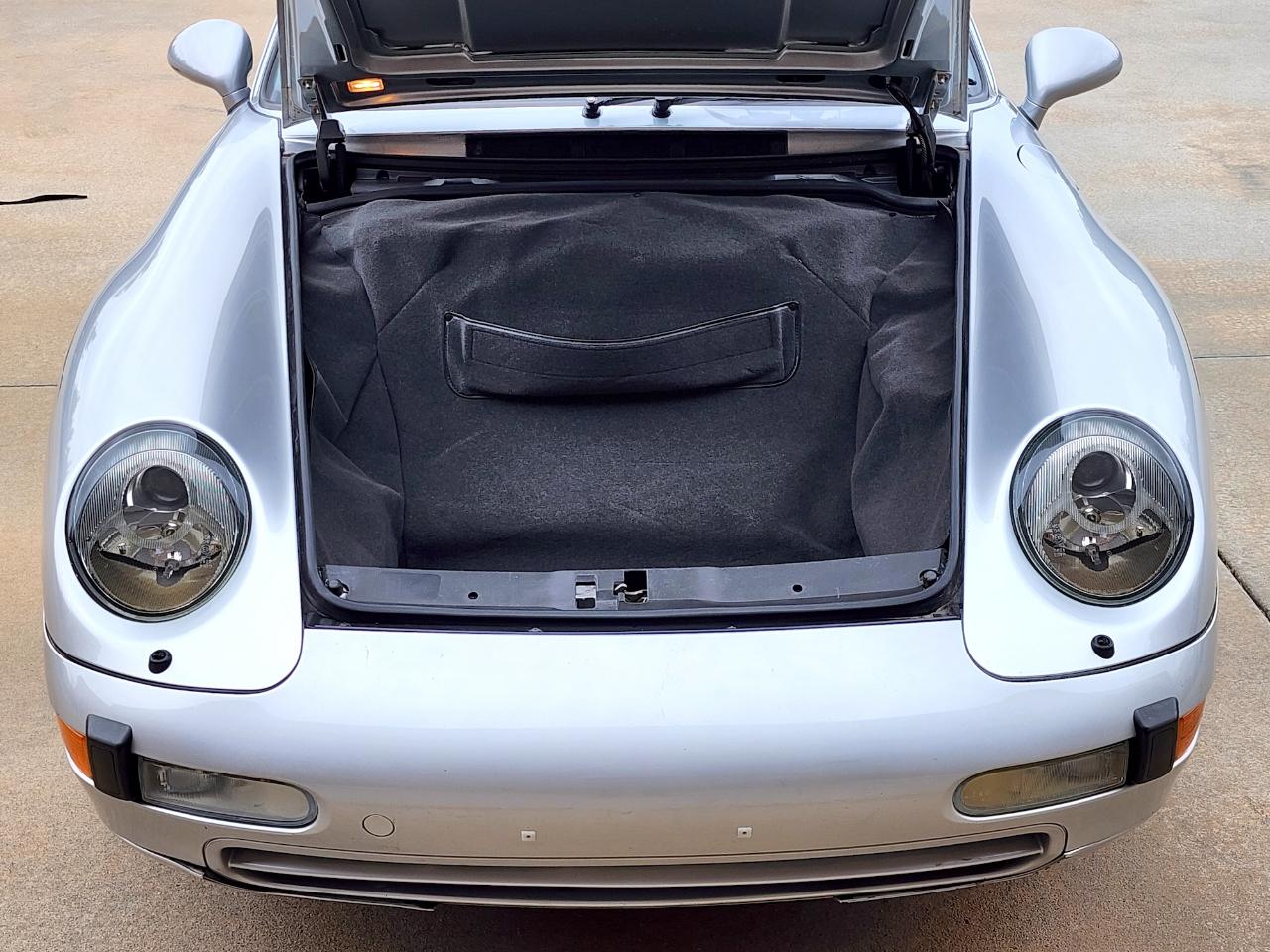 Porsche 911 Carrera  1995