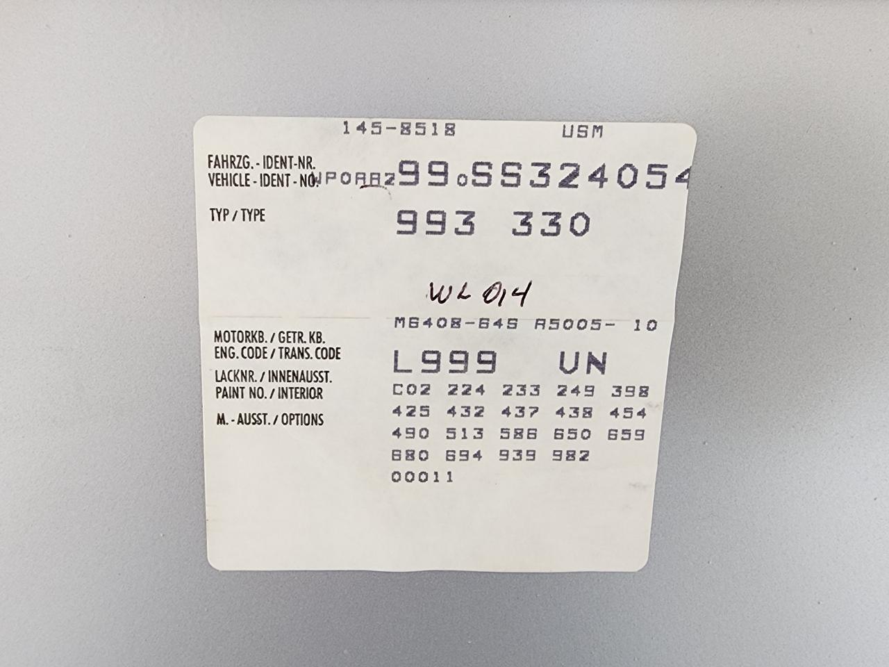 Porsche 911 Carrera  1995