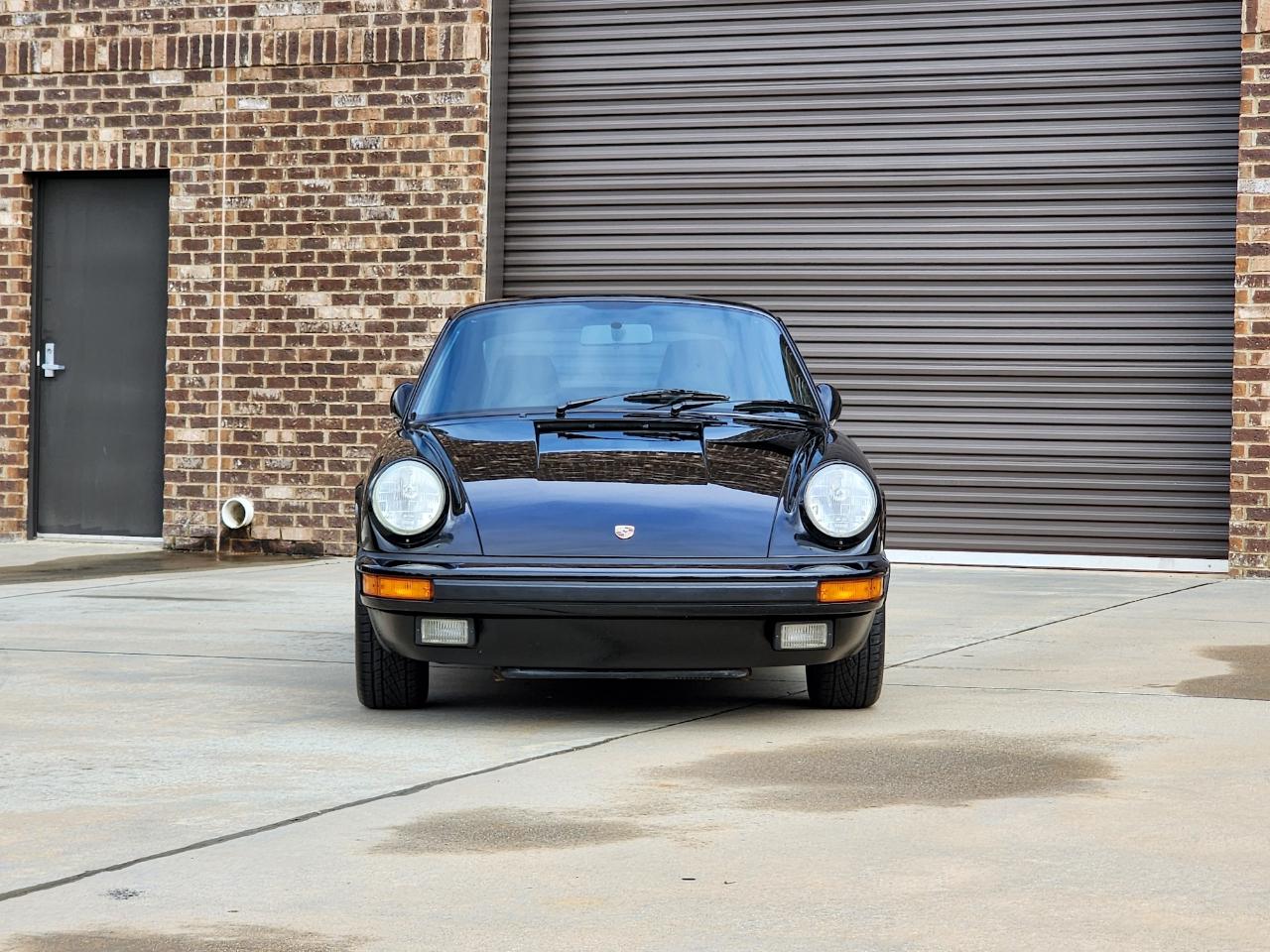 Porsche 911 Carrera  1987